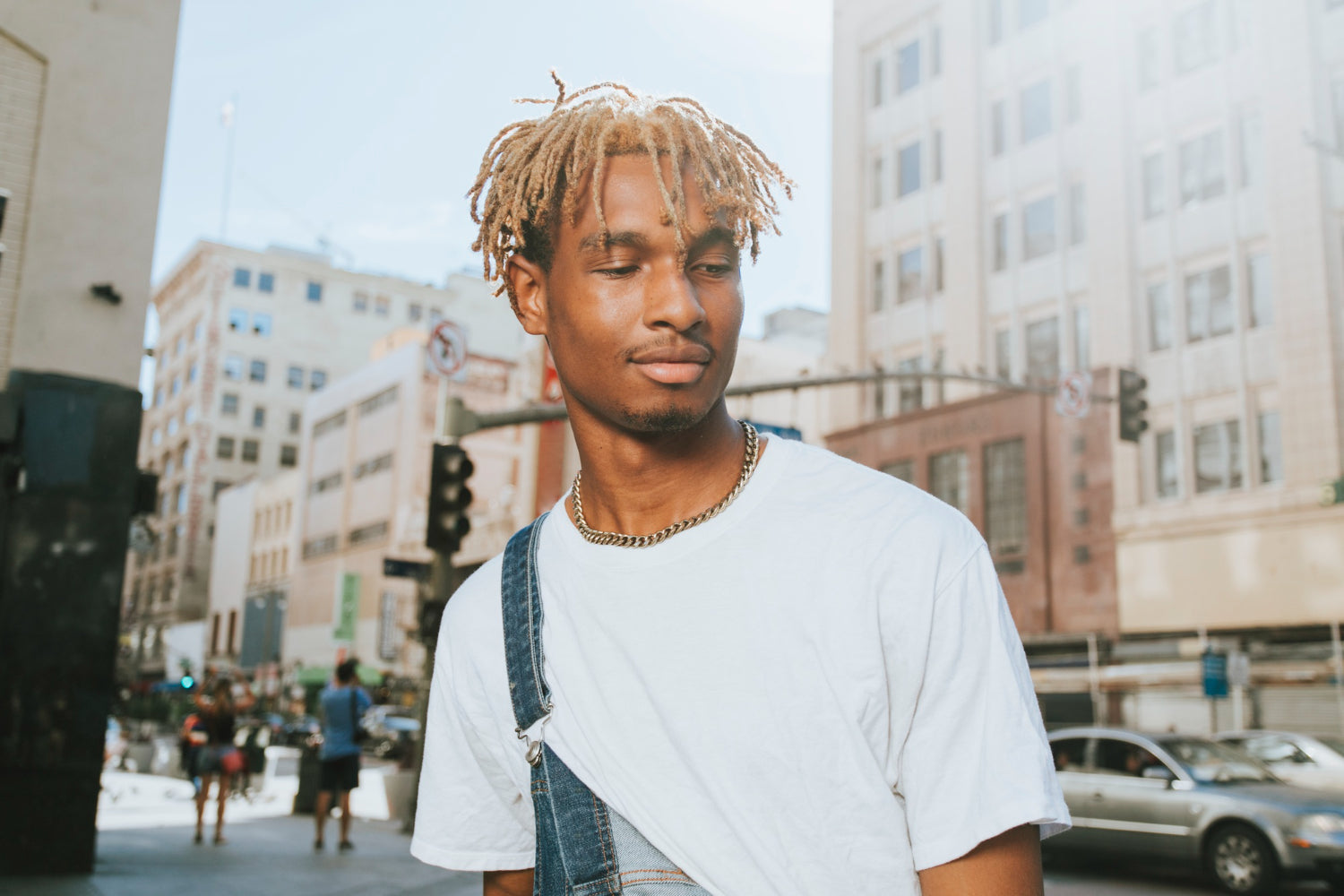 How To Stay Cool In Streetwear During Orlando Summers