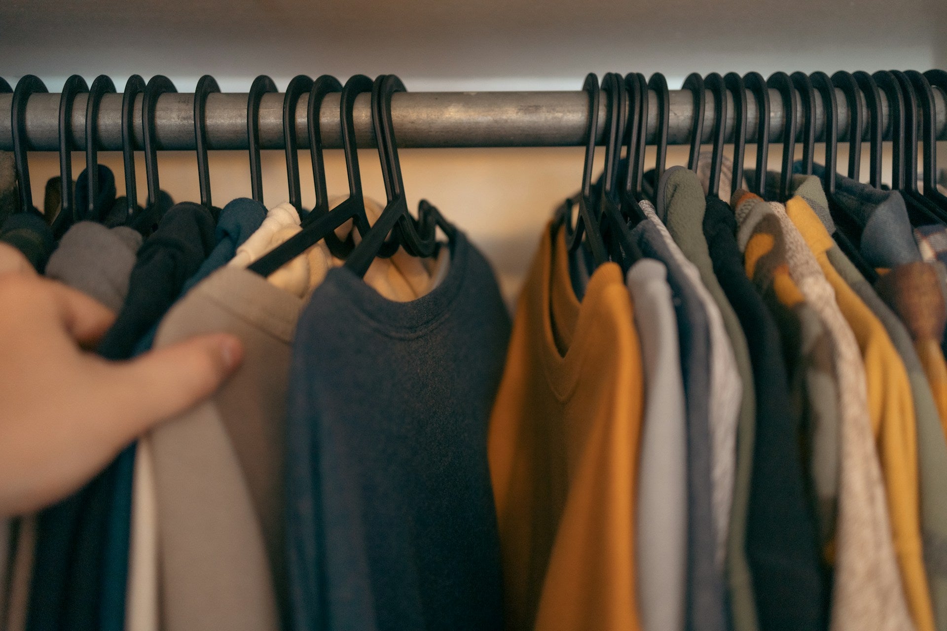 What Should a Men's Closet in Orlando Actually Hold