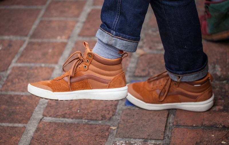 men sneakers