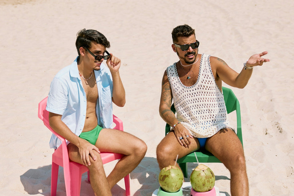 Preventing Color Fading In Men's Summer Wardrobe Items
