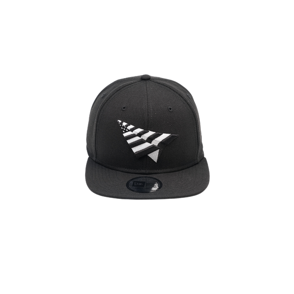 Paper Planes - the Original Crown Old School Snapback Hat - Black